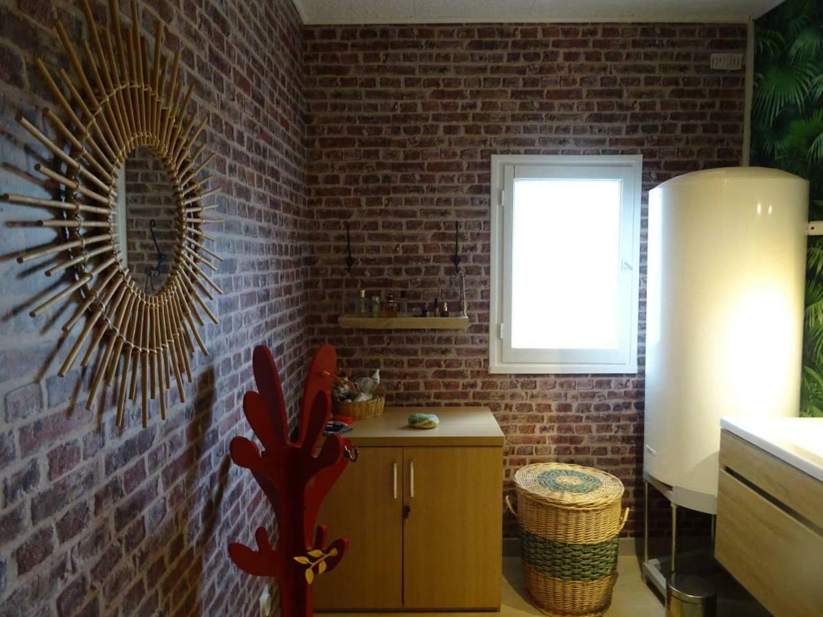 Chambre à la ferme Besson Extérieur photo